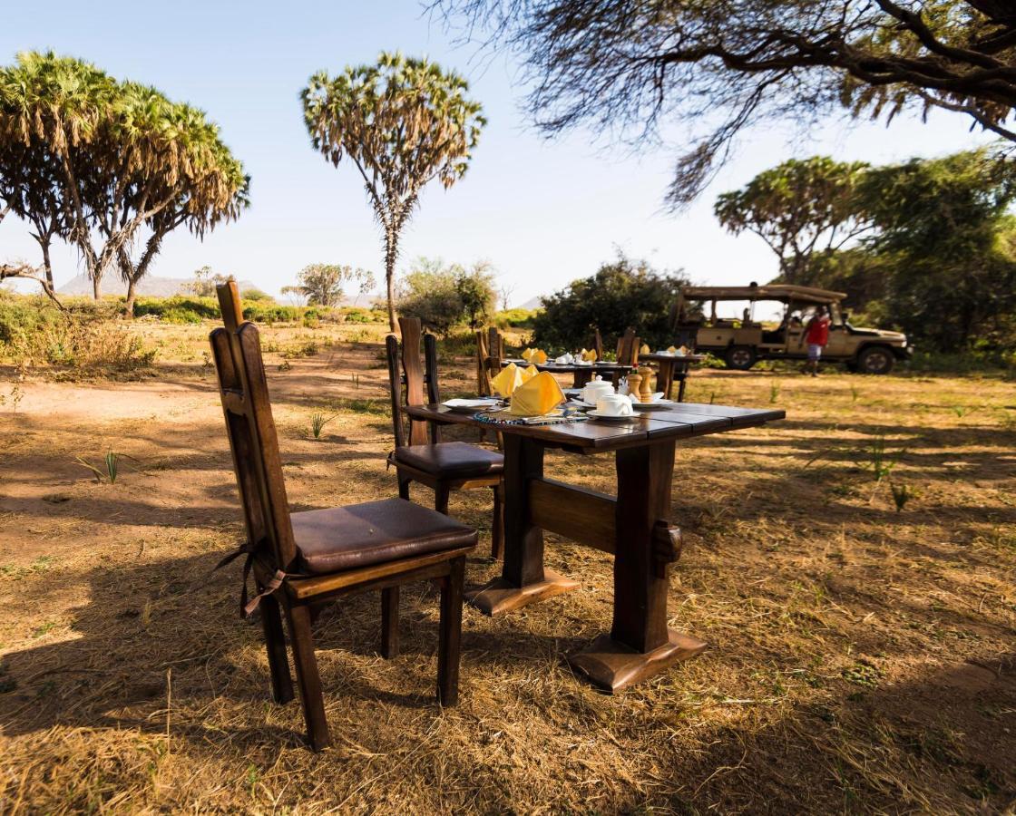 Elephant Bedroom Camp - Samburu Archers Post Eksteriør billede