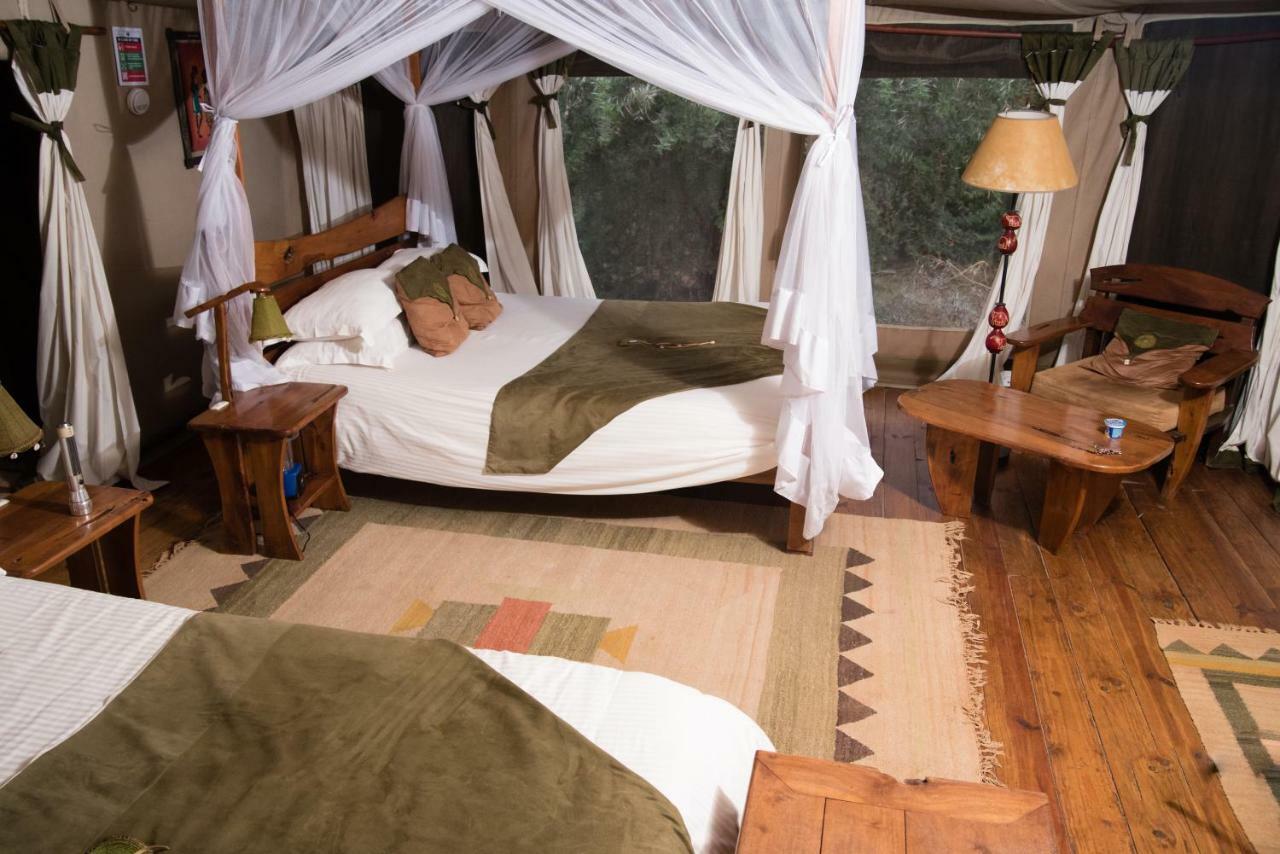 Elephant Bedroom Camp - Samburu Archers Post Eksteriør billede